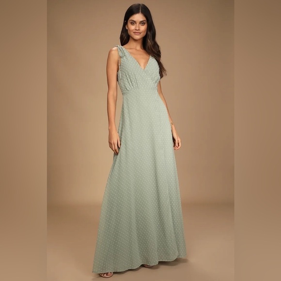 Lulu’s Romantic Possibilities Sage Brush Swiss Dot Maxi Dress XS - Picture 1 of 16
